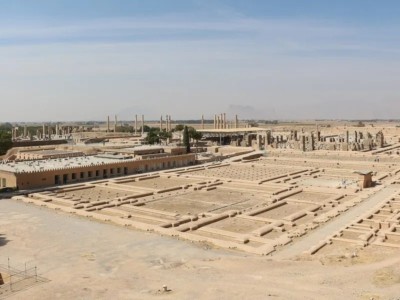 Visit Persepolis