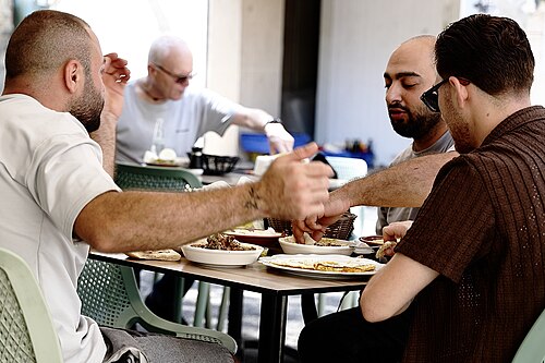 Eat in the lower town