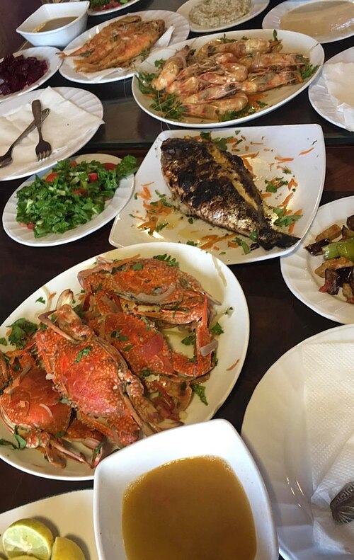 Eat fresh seafood