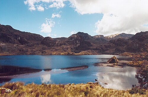 Hike in Cajas National Park