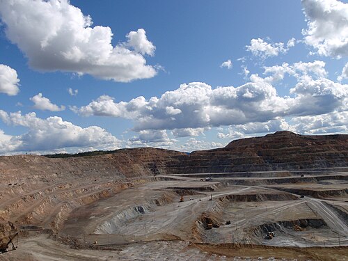 Erdenet copper mine