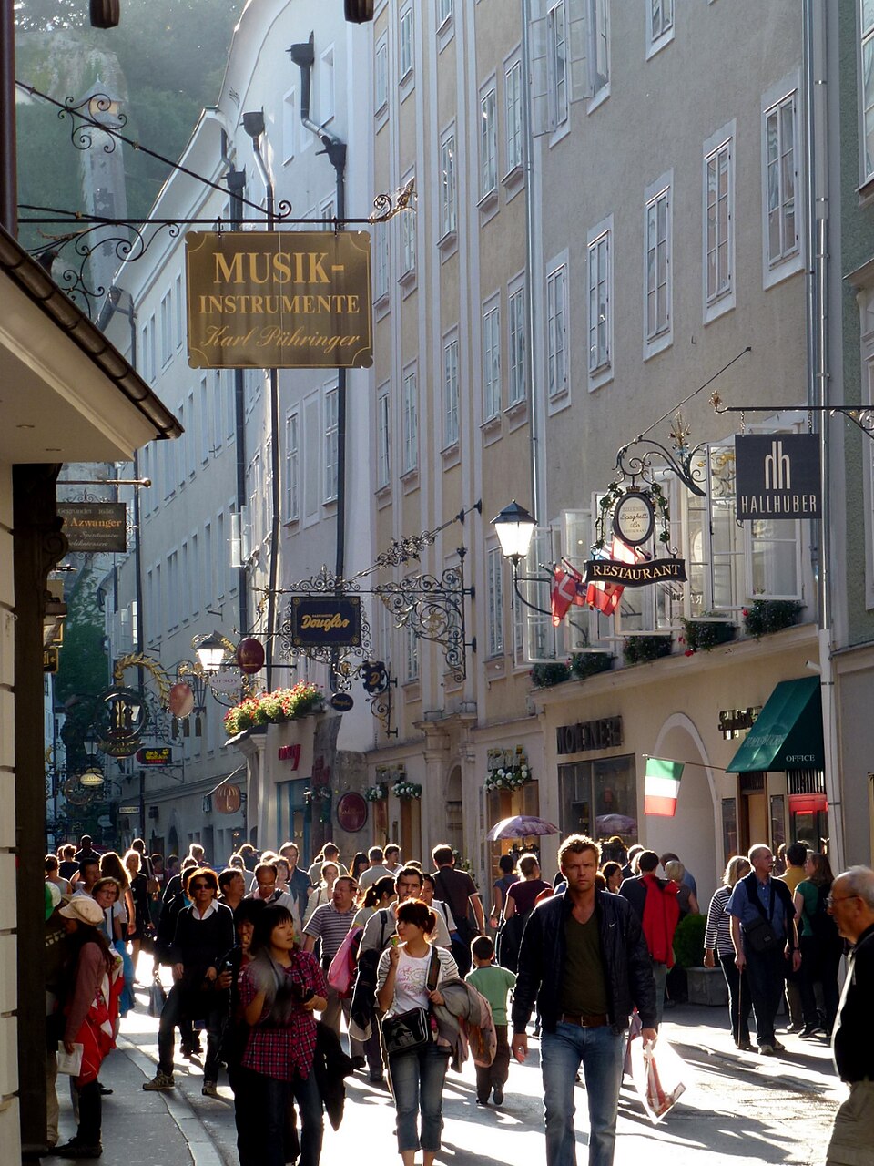 Getreidegasse