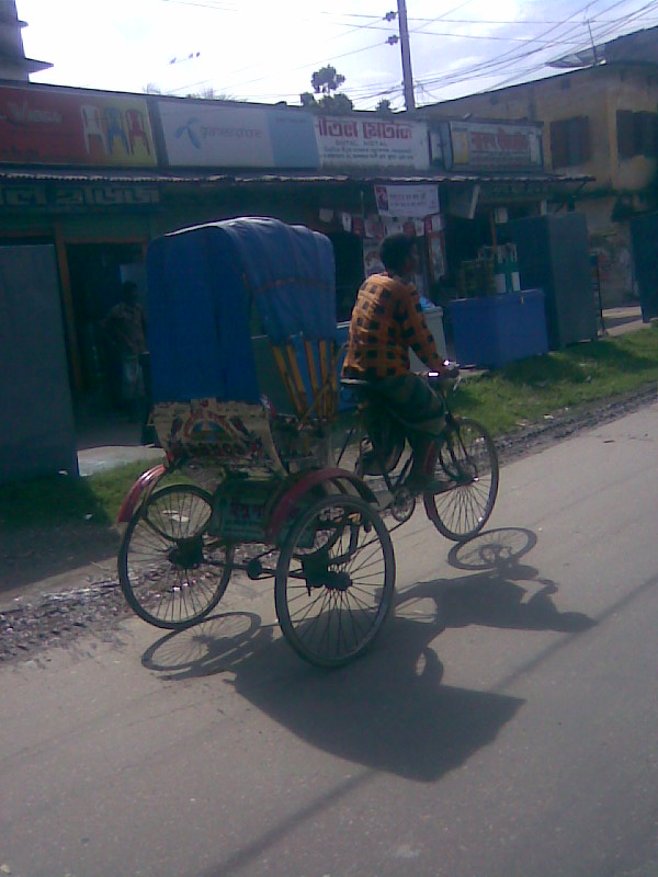 Ride a rickshaw through the old bazaars