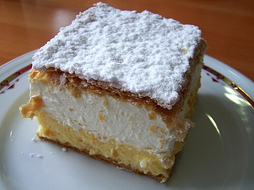 Eat a cream cake