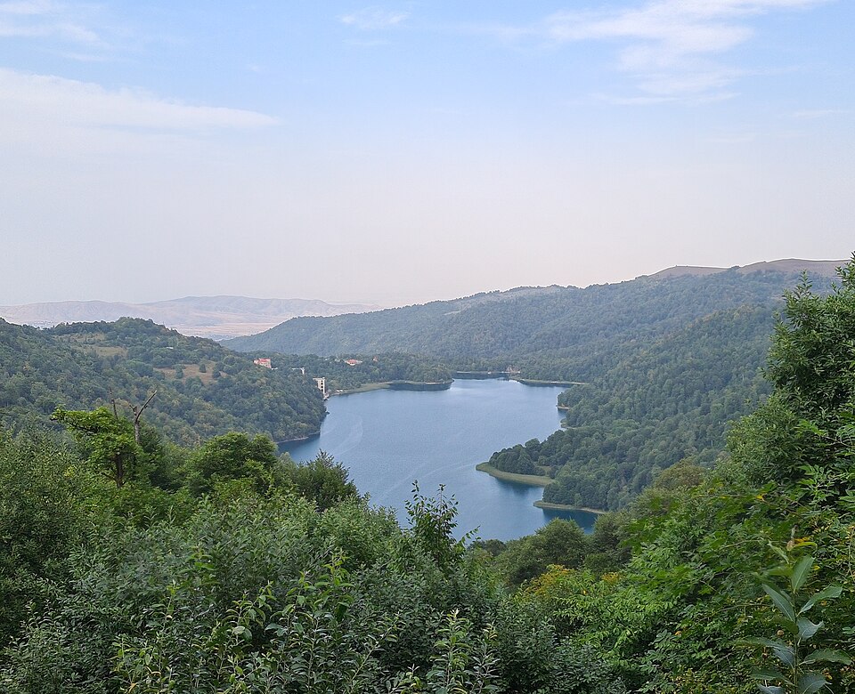 Day trip to Lake Göygöl