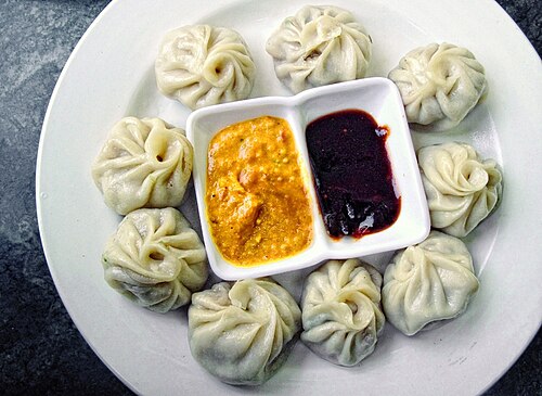 Eat momos