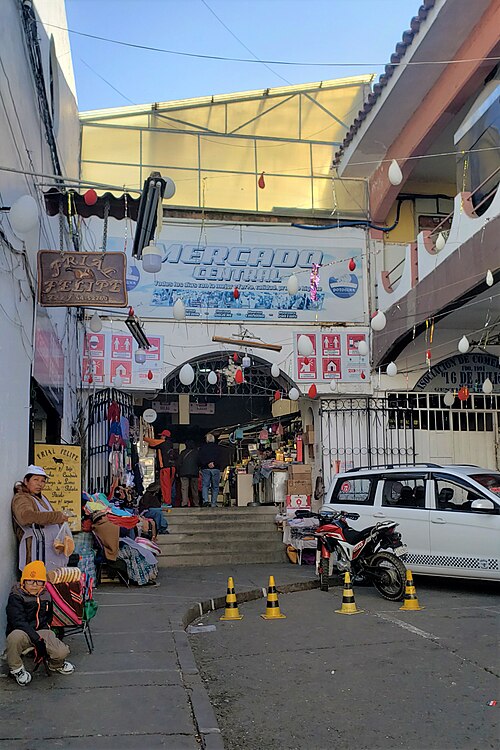 Eat at the Mercado Central