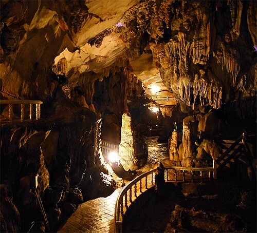 Tham Chang Cave