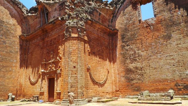 Jesuit Missions of La Santísima Trinidad de Paraná and Jesús de Tavarangue, Paraguay