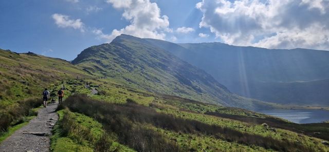 The Snowdon range and valleys from the trail.